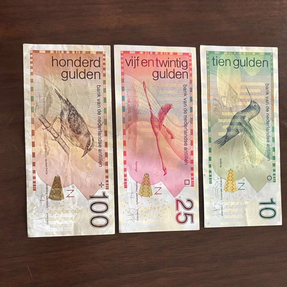 Dutch Banknote Trio - Picture 2 of 6